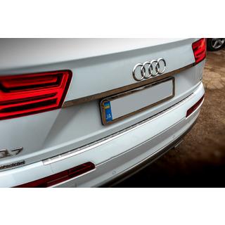 Kromlist ovanför registreringsskylten (rostfritt stål) Audi Q7 2015–2026 foto 2