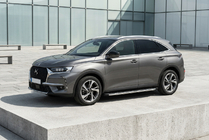 DS 7 Crossback 2017–2022 Sidosteg BlackLine (2 st, aluminium) foto 1