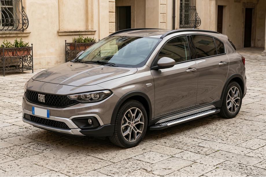 Fiat Tipo Cross 2021– Sidosteg Line (2 st, aluminium) Image
