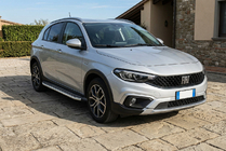 Fiat Tipo Cross 2021– Sidosteg Fullmond (2 st, aluminium) foto 1