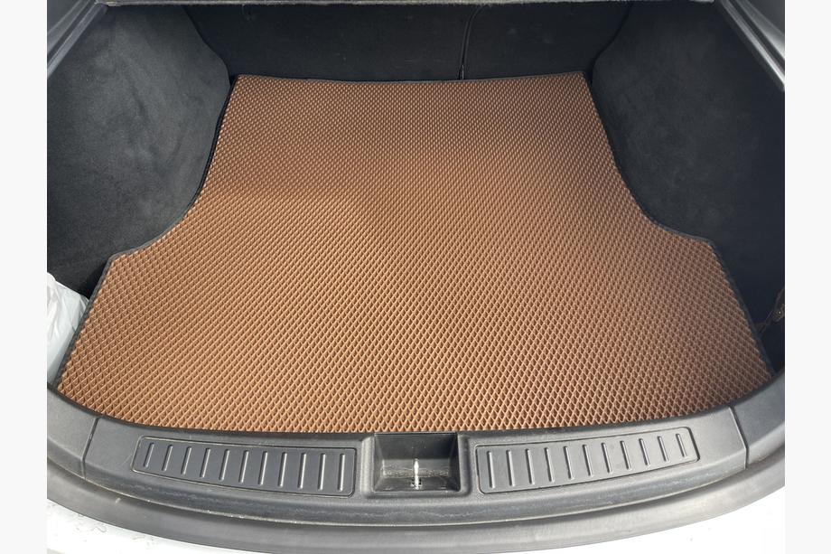 Tesla Model S 2012– Bakre EVA bagagerumsmatta (2012-2021, tegelröd) Image