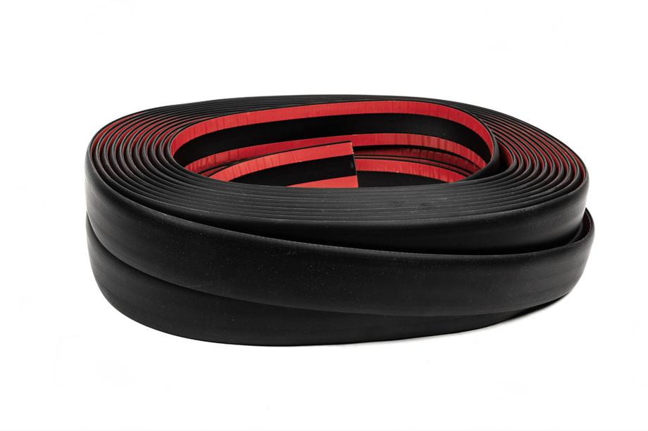 Svart dörrlist på metervara sal125 (1 meter, 49 mm) Foto 3