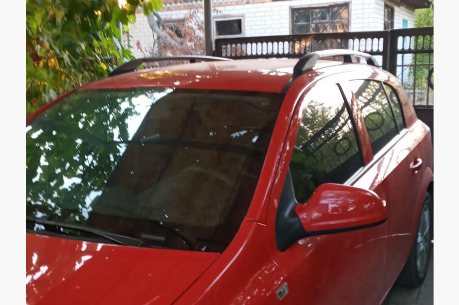 Opel Astra H 2004–2013 Takrails i aluminium (HB, svarta) Image