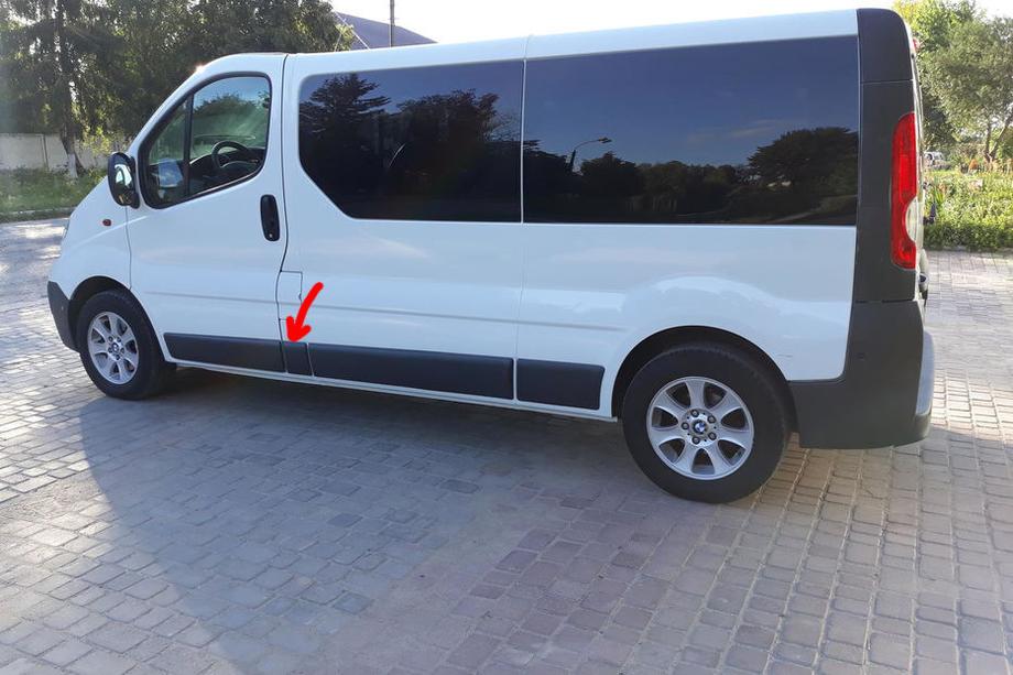 Renault Trafic 2001–2015 Original begagnad dörrlist (L2) Image