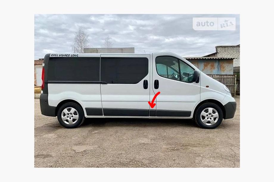 Renault Trafic 2001–2015 Original begagnad dörrlist (R2) Image
