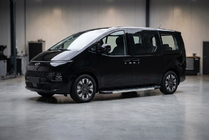 Hyundai Staria 2021– Sidosteg RedLine V1 (2 st, aluminium) foto 1