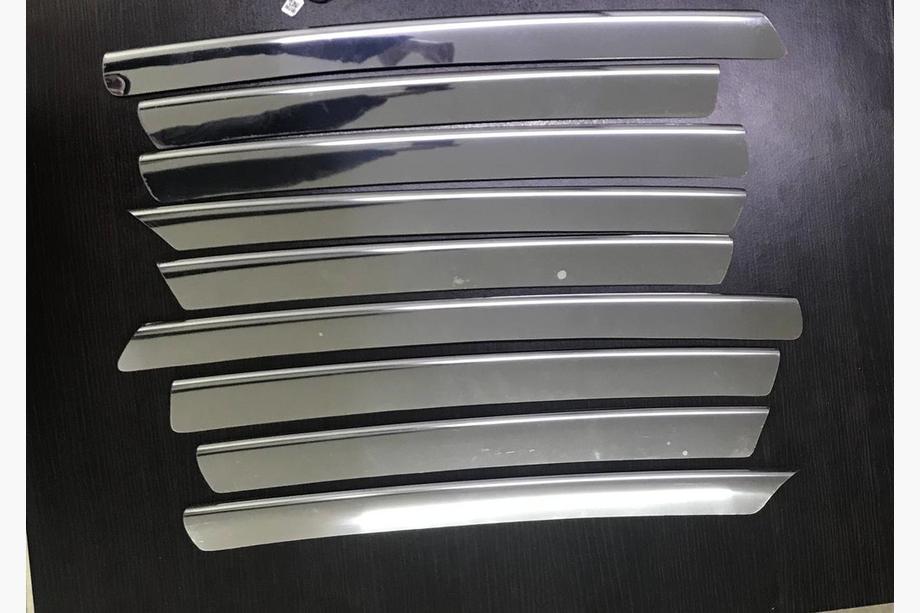 Mercedes Vito W638 1996–2003 REA! Ofullständigt set kromlister för grillen (9 delar) Image