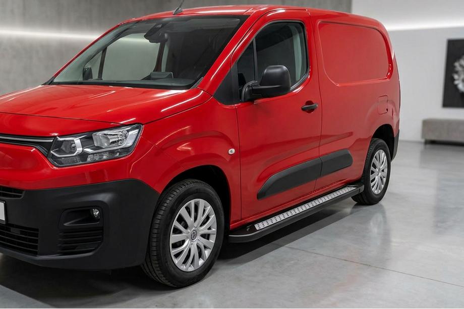 Toyota Proace City 2016– Sidosteg New Vision Black (2 st, aluminium) Lång hjulbas Image