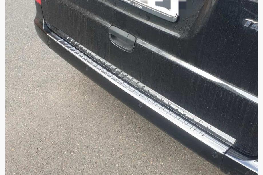 Mercedes Viano 2004–2014 Bakre stötfångarskydd med vikt kant (Carmos V2, rostfritt stål) Image