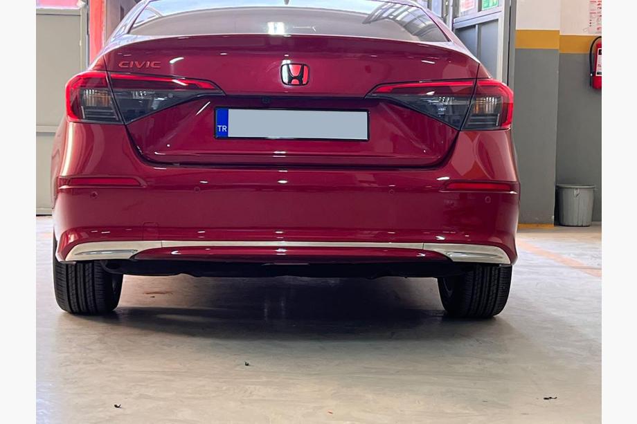 Honda Civic Sedan 2021– Bakre stötfångarskydd (Sedan, rostfritt stål) Image