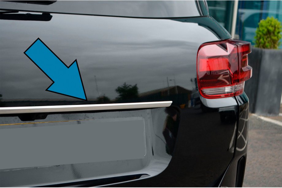 Citroen C5 Aircross 2017–2025 Kromlist ovanför registreringsskylten (rostfritt stål) Image