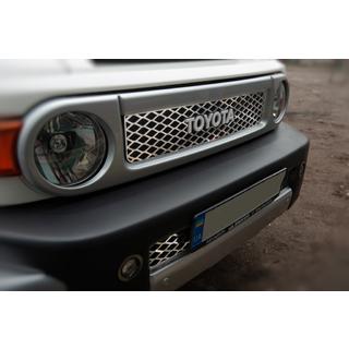 Krom grillister (rostfritt stål) Toyota FJ Cruiser 2006–2022 foto 2