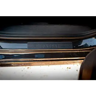 DDU tröskelskydd (4 st, plast) Volkswagen Passat B7 2012–2015 foto 4